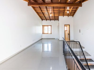 Casa à venda com 244m², 3 quartos, 3 suítes, 2 vagas no bairro Ipanema em Porto Alegre - Foto 31