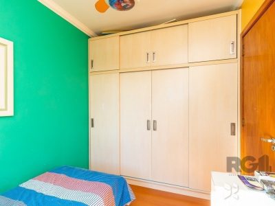 Apartamento à venda com 72m², 2 quartos, 1 suíte, 1 vaga no bairro Passo d'Areia em Porto Alegre - Foto 21