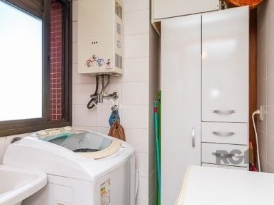 Apartamento à venda com 72m², 2 quartos, 1 suíte, 1 vaga no bairro Passo d'Areia em Porto Alegre - Foto 9