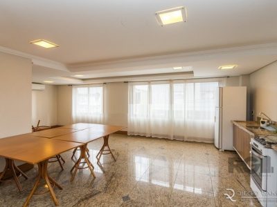 Apartamento à venda com 72m², 2 quartos, 1 suíte, 1 vaga no bairro Passo d'Areia em Porto Alegre - Foto 29