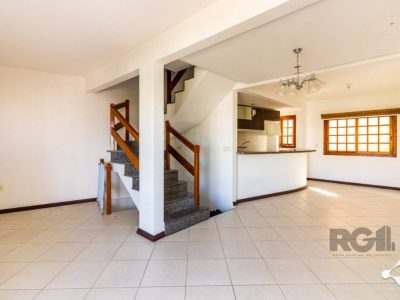 Casa à venda com 203m², 3 quartos, 1 suíte, 3 vagas no bairro Ipanema em Porto Alegre - Foto 30