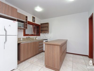 Casa à venda com 212m², 3 quartos, 2 vagas no bairro Medianeira em Porto Alegre - Foto 48