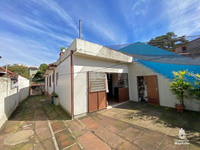 Casa à venda com 212m², 3 quartos, 2 vagas no bairro Medianeira em Porto Alegre - Foto 5