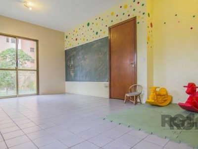 Apartamento à venda com 57m², 2 quartos, 1 vaga no bairro Petrópolis em Porto Alegre - Foto 2