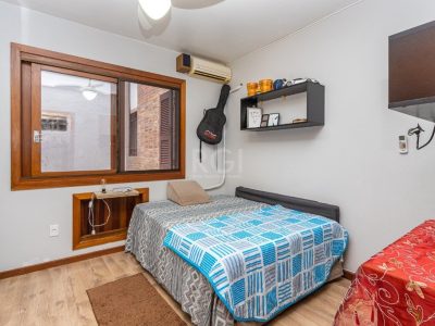 Apartamento à venda com 110m², 2 quartos, 1 suíte, 1 vaga no bairro Higienópolis em Porto Alegre - Foto 13