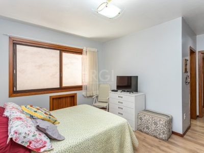 Apartamento à venda com 110m², 2 quartos, 1 suíte, 1 vaga no bairro Higienópolis em Porto Alegre - Foto 19