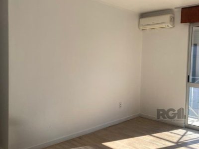 Apartamento à venda com 66m², 2 quartos, 1 vaga no bairro Jardim Lindóia em Porto Alegre - Foto 5