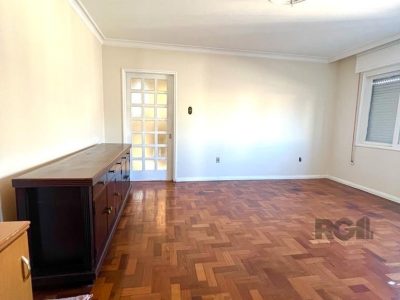 Apartamento à venda com 100m², 3 quartos, 2 vagas no bairro Petrópolis em Porto Alegre - Foto 7