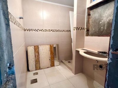 Apartamento à venda com 100m², 3 quartos, 2 vagas no bairro Petrópolis em Porto Alegre - Foto 11