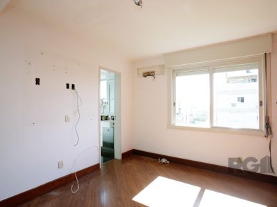 Cobertura à venda com 177m², 3 quartos, 1 suíte, 1 vaga no bairro Auxiliadora em Porto Alegre - Foto 35