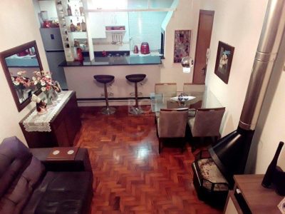 Apartamento à venda com 60m², 3 quartos, 1 vaga no bairro Rio Branco em Porto Alegre - Foto 2