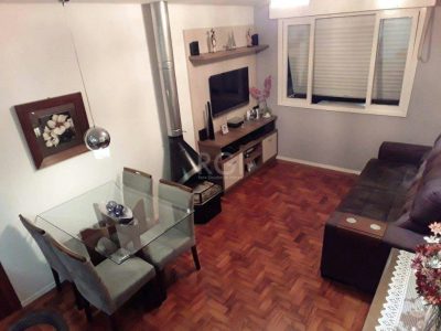 Apartamento à venda com 60m², 3 quartos, 1 vaga no bairro Rio Branco em Porto Alegre - Foto 3