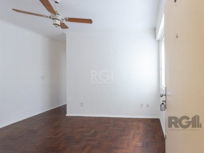 Apartamento à venda com 42m², 1 quarto no bairro Menino Deus em Porto Alegre - Foto 2