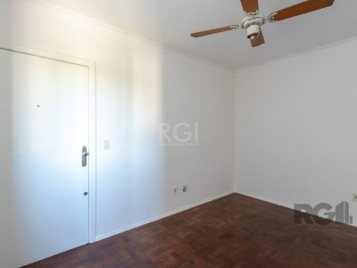 Apartamento à venda com 42m², 1 quarto no bairro Menino Deus em Porto Alegre - Foto 4