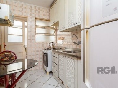 Apartamento à venda com 84m², 2 quartos, 1 vaga no bairro Petrópolis em Porto Alegre - Foto 6