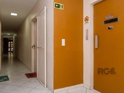 Apartamento à venda com 84m², 2 quartos, 1 vaga no bairro Petrópolis em Porto Alegre - Foto 23