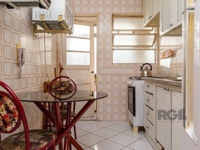 Apartamento à venda com 84m², 2 quartos, 1 vaga no bairro Petrópolis em Porto Alegre - Foto 8