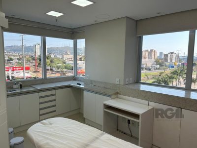 Conjunto/Sala à venda com 118m², 3 vagas no bairro Central Parque em Porto Alegre - Foto 11