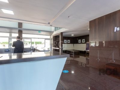 Conjunto/Sala à venda com 118m², 3 vagas no bairro Central Parque em Porto Alegre - Foto 16