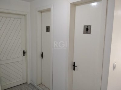 Conjunto/Sala à venda com 300m² no bairro Passo d'Areia em Porto Alegre - Foto 12