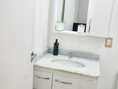 Apartamento à venda com 66m², 3 quartos, 1 suíte, 1 vaga no bairro Santo Antônio em Porto Alegre - Foto 14