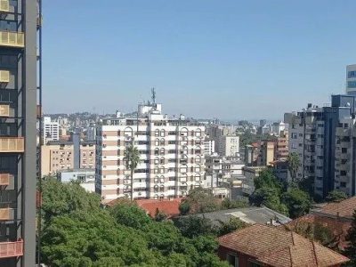 Apartamento à venda com 183m², 3 quartos, 1 suíte, 1 vaga no bairro Independência em Porto Alegre - Foto 12