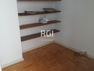 Apartamento à venda com 105m², 3 quartos, 1 suíte, 1 vaga no bairro Menino Deus em Porto Alegre - Foto 5