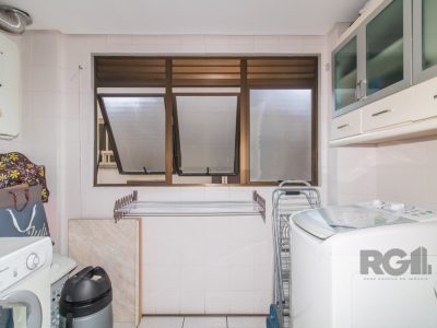 Apartamento à venda com 105m², 3 quartos, 1 suíte, 2 vagas no bairro Petrópolis em Porto Alegre - Foto 15