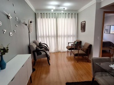 Apartamento à venda com 61m², 2 quartos, 1 suíte, 1 vaga no bairro Partenon em Porto Alegre - Foto 2