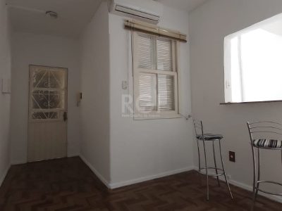 Apartamento à venda com 26m², 1 quarto no bairro Centro Histórico em Porto Alegre - Foto 2