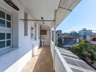 Casa à venda com 165m², 4 quartos, 2 vagas no bairro Medianeira em Porto Alegre - Foto 7