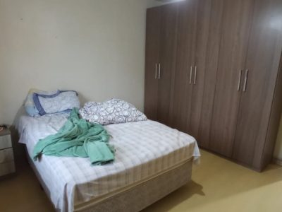 Casa à venda com 175m², 5 quartos, 5 vagas no bairro Tristeza em Porto Alegre - Foto 17