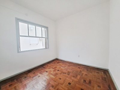 Apartamento à venda com 58m², 2 quartos no bairro Menino Deus em Porto Alegre - Foto 8