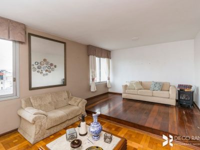 Apartamento à venda com 123m², 3 quartos, 1 vaga no bairro Petrópolis em Porto Alegre - Foto 2