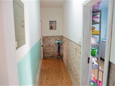 Casa à venda com 423m², 4 quartos, 1 suíte, 4 vagas no bairro Glória em Porto Alegre - Foto 13