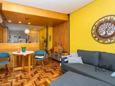 Apartamento à venda com 70m², 2 quartos no bairro Centro em Porto Alegre - Foto 4