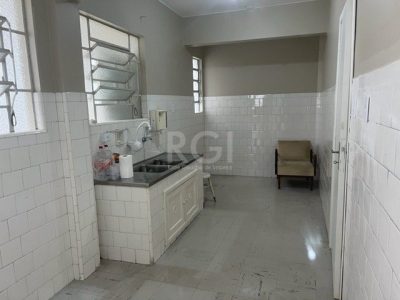 Apartamento à venda com 166m², 4 quartos, 1 suíte no bairro Independência em Porto Alegre - Foto 26