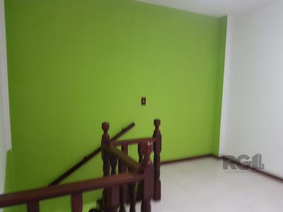 Casa à venda com 280m², 4 quartos, 4 vagas no bairro Santana em Porto Alegre - Foto 47