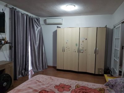 Casa à venda com 280m², 4 quartos, 4 vagas no bairro Santana em Porto Alegre - Foto 33