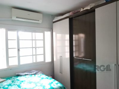 Casa à venda com 280m², 4 quartos, 4 vagas no bairro Santana em Porto Alegre - Foto 23