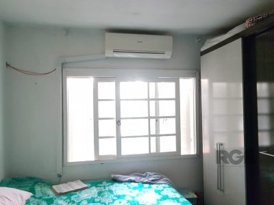 Casa à venda com 280m², 4 quartos, 4 vagas no bairro Santana em Porto Alegre - Foto 26