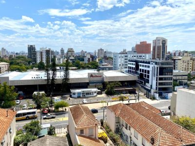 Apartamento à venda com 95m², 2 quartos, 1 suíte, 2 vagas no bairro Menino Deus em Porto Alegre - Foto 16