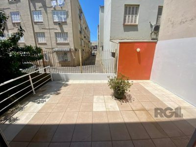 Apartamento à venda com 50m², 2 quartos, 1 vaga no bairro Santana em Porto Alegre - Foto 7