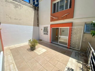 Apartamento à venda com 50m², 2 quartos, 1 vaga no bairro Santana em Porto Alegre - Foto 9