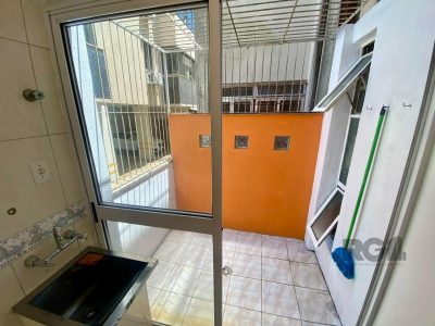 Apartamento à venda com 50m², 2 quartos, 1 vaga no bairro Santana em Porto Alegre - Foto 4