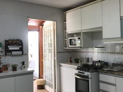 Casa à venda com 150m², 3 quartos, 2 vagas no bairro Partenon em Porto Alegre - Foto 15