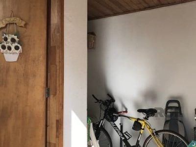 Casa à venda com 150m², 3 quartos, 2 vagas no bairro Partenon em Porto Alegre - Foto 21