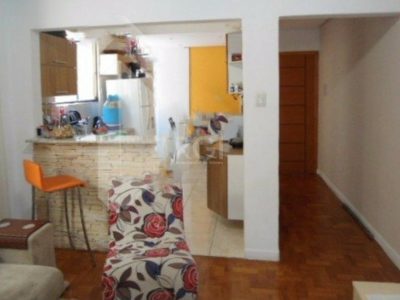 Apartamento à venda com 76m², 2 quartos no bairro São João em Porto Alegre - Foto 4