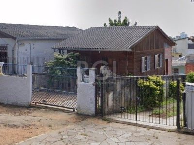 Casa à venda com 100m², 4 quartos, 1 suíte, 3 vagas no bairro Tristeza em Porto Alegre - Foto 2