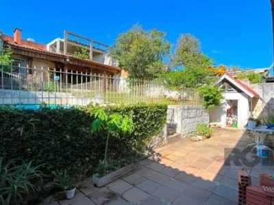 Casa à venda com 536m², 4 quartos, 1 suíte, 5 vagas no bairro Tristeza em Porto Alegre - Foto 31